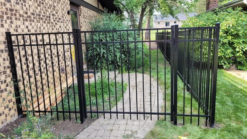 aluminum fence installation lemont il aluminum fencing